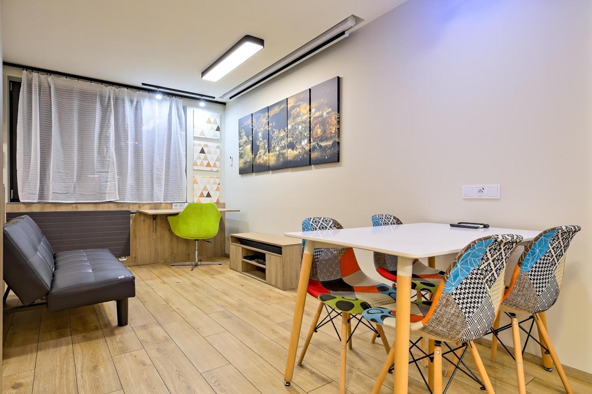 Inpoint Apartments G15 Near Old Town & Kazimierz District & Parking Option Krakow Room photo